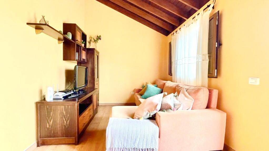 Hikers Paradise House Alajero ภายนอก รูปภาพ